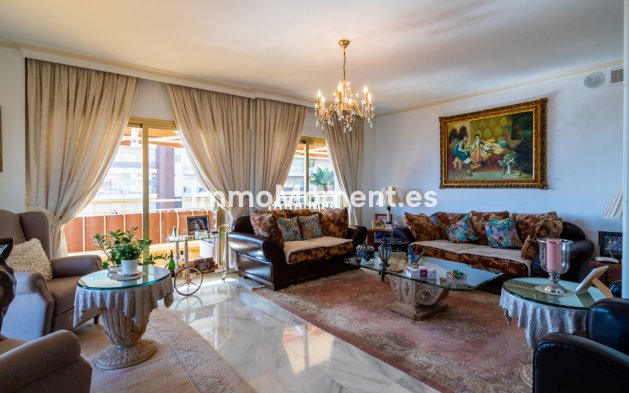 Bestaande woning - Appartement - Fuengirola - Fuengirola Centro
