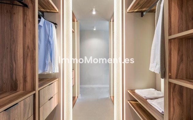 Resale - Apartment - Benahavís - La Quinta