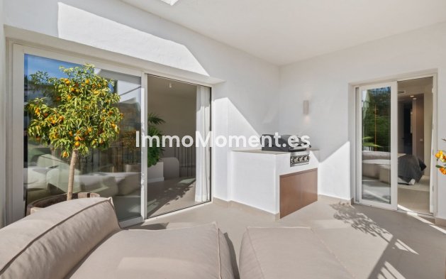 Resale - Apartment - Benahavís - La Quinta