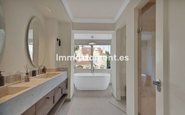 Reventa - Villa independiente - Marbella - Puerto Banús