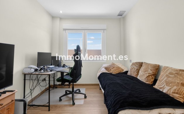 Wiederverkauf - Freistehende Villa - Alicante - Alicante Centro