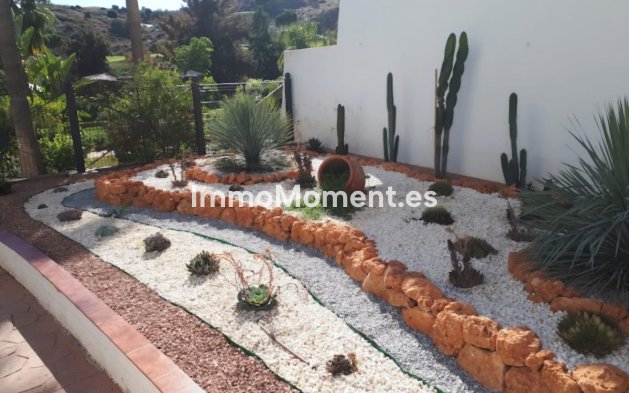 Resale - Apartment - Mijas - La Cala de Mijas
