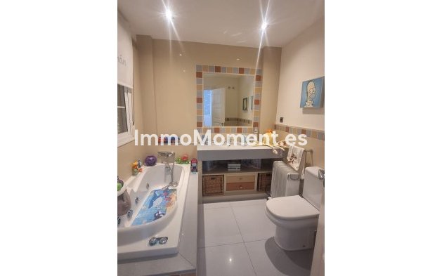Wiederverkauf - Reihenhaus - Estepona  - Estepona Centro
