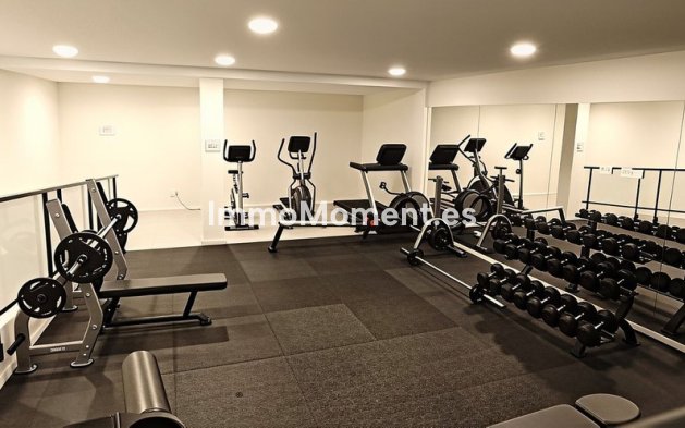 Bestaande woning - Appartement - Estepona  - Cancelada
