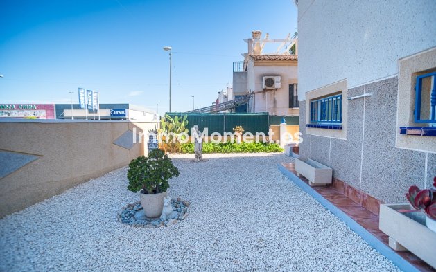 Resale - Detached villa - Orihuela - Los Altos