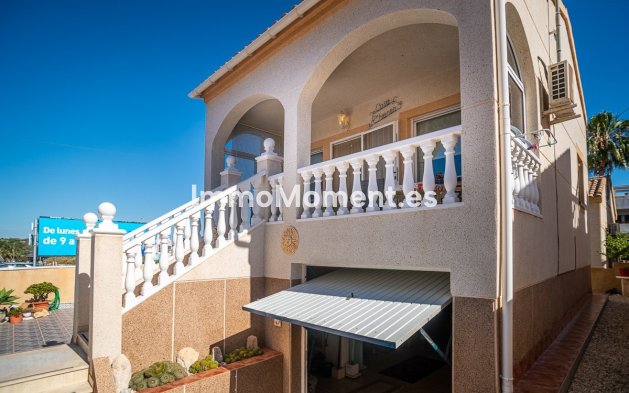 Resale - Detached villa - Orihuela - Los Altos