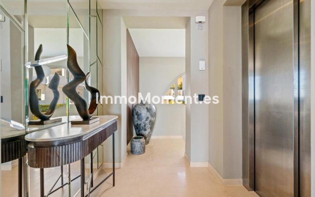 Wiederverkauf - Wohnung - Marbella - Nueva Andalucía
