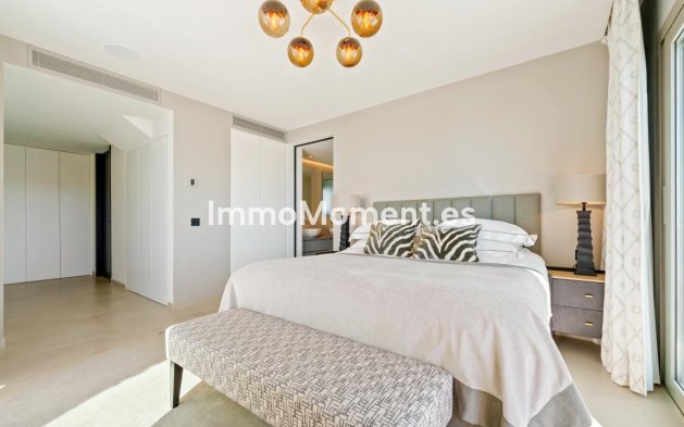 Wiederverkauf - Wohnung - Marbella - Nueva Andalucía
