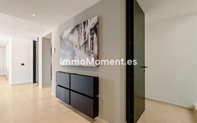 Wiederverkauf - Wohnung - Marbella - Nueva Andalucía