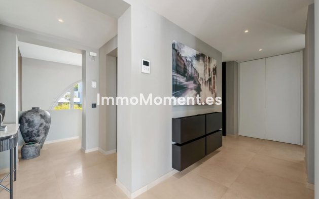 Wiederverkauf - Wohnung - Marbella - Nueva Andalucía