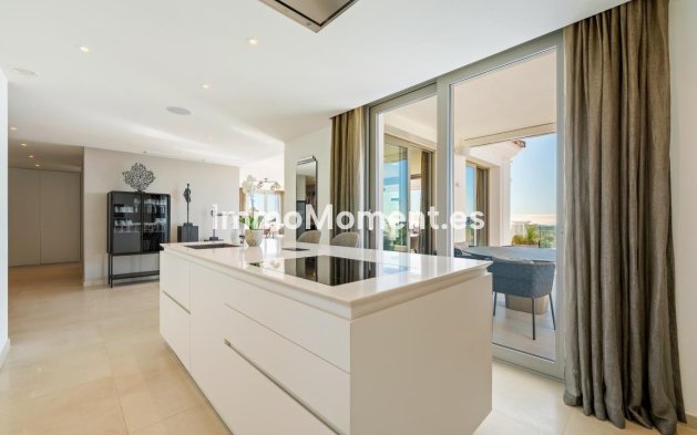 Wiederverkauf - Wohnung - Marbella - Nueva Andalucía