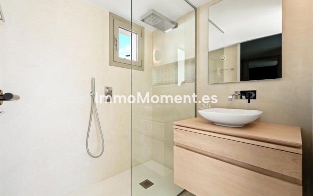 Wiederverkauf - Wohnung - Marbella - Nueva Andalucía