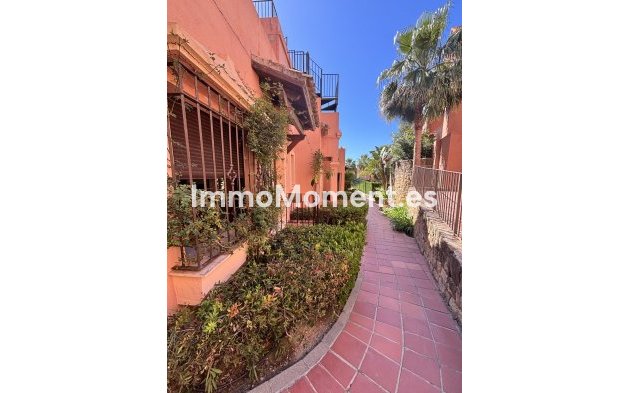 Revente - Maison mitoyenne - Estepona  - Estepona Centro