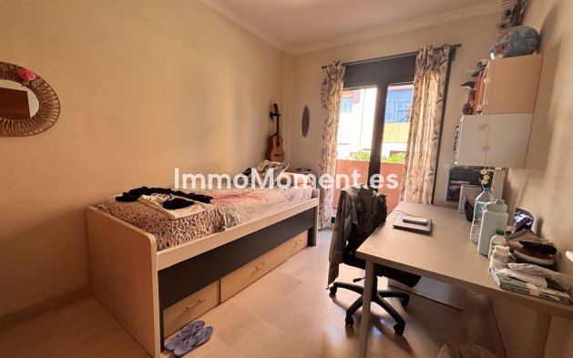 Revente - Maison mitoyenne - Estepona  - Estepona Centro