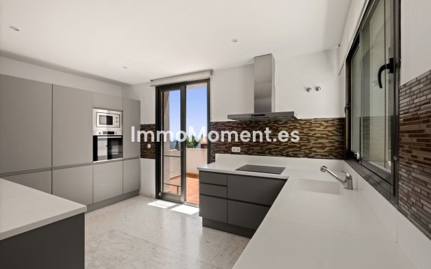 Wiederverkauf - Wohnung - Marbella - La Mairena