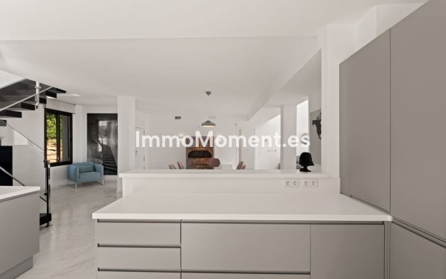 Wiederverkauf - Wohnung - Marbella - La Mairena