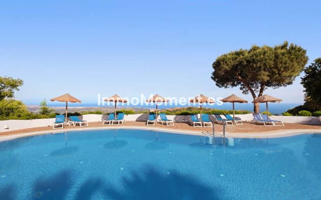 Wiederverkauf - Wohnung - Marbella - La Mairena
