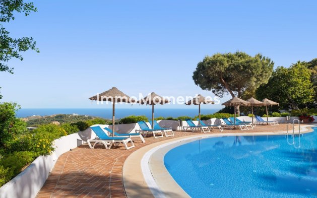 Wiederverkauf - Wohnung - Marbella - La Mairena