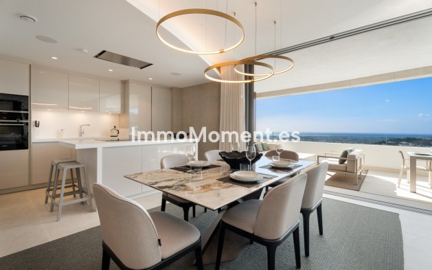 Resale - Apartment - Benahavís - Benahavís Centro