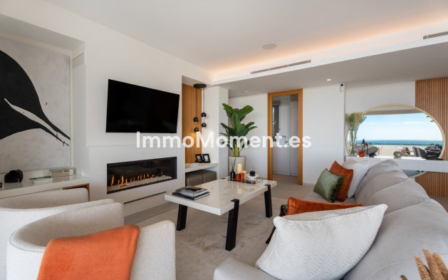 Resale - Apartment - Benahavís - Benahavís Centro