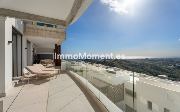 Resale - Apartment - Benahavís - Benahavís Centro