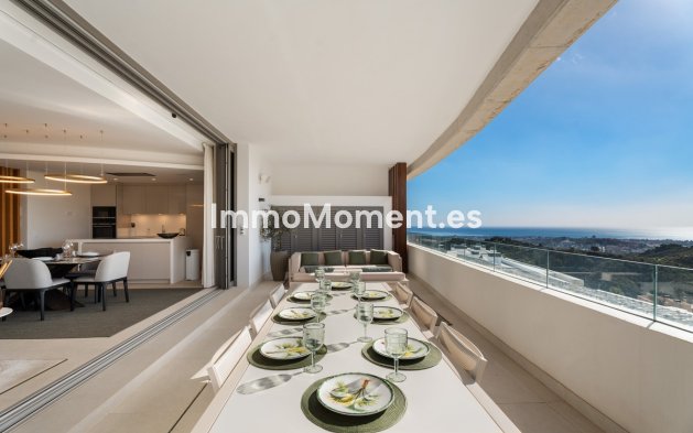 Resale - Apartment - Benahavís - Benahavís Centro