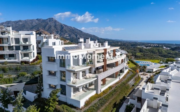 Resale - Apartment - Benahavís - Benahavís Centro