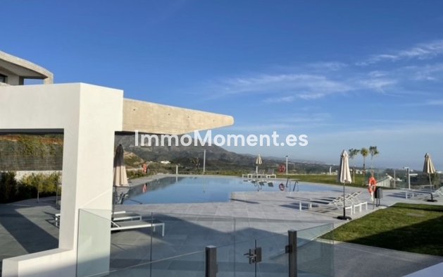 Resale - Apartment - Benahavís - Benahavís Centro