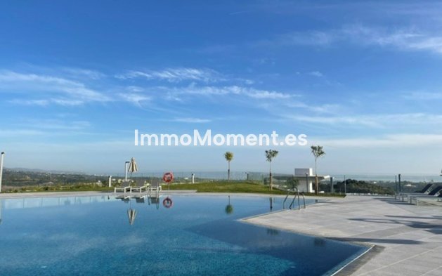 Resale - Apartment - Benahavís - Benahavís Centro