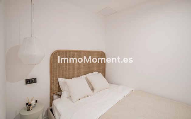 Resale - Apartment - Benahavís - La Quinta