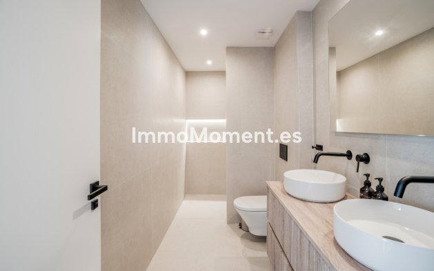 Resale - Apartment - Benahavís - La Quinta