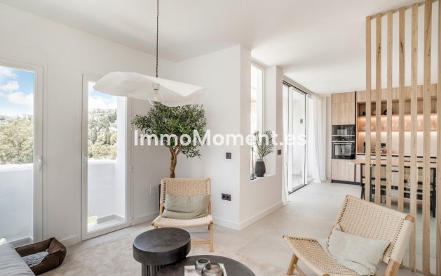 Resale - Apartment - Benahavís - La Quinta
