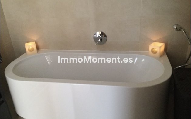 Resale - Apartment - Marbella - Altos de los Monteros