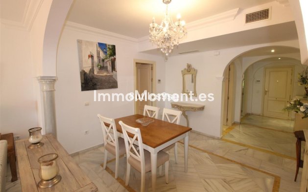 Revente - Appartement - Marbella - Nueva Andalucía