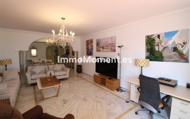 Revente - Appartement - Marbella - Nueva Andalucía