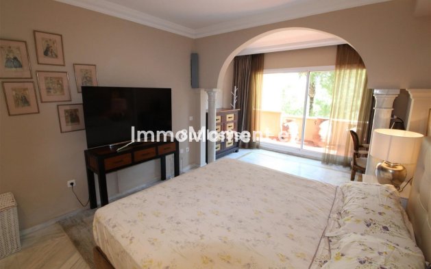 Revente - Appartement - Marbella - Nueva Andalucía