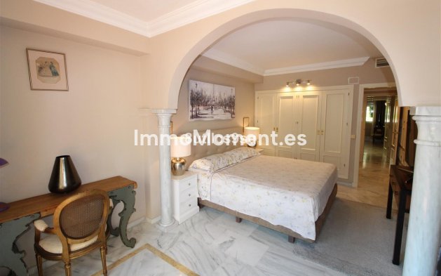 Revente - Appartement - Marbella - Nueva Andalucía