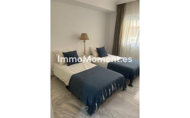 Revente - Appartement - Marbella - Nueva Andalucía