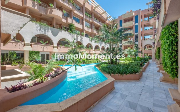 Revente - Appartement - Marbella - Nueva Andalucía