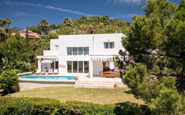 Wiederverkauf - Freistehende Villa - Estepona  - Estepona Centro