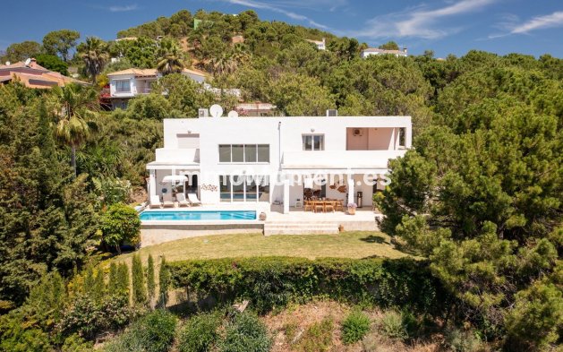 Wiederverkauf - Freistehende Villa - Estepona  - Estepona Centro
