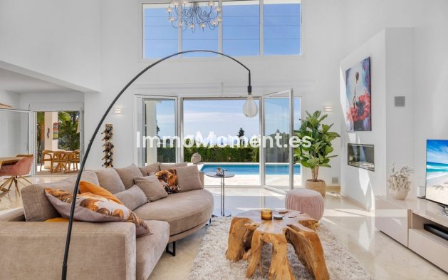 Wiederverkauf - Freistehende Villa - Estepona  - Estepona Centro