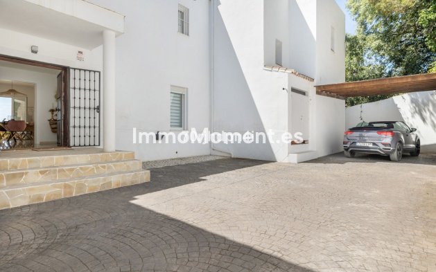 Wiederverkauf - Freistehende Villa - Estepona  - Estepona Centro