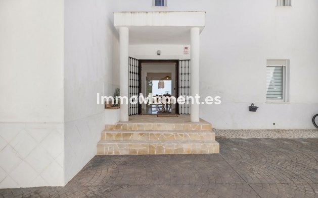 Wiederverkauf - Freistehende Villa - Estepona  - Estepona Centro
