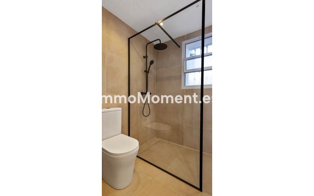 Wiederverkauf - Wohnung - Marbella - Nueva Andalucía