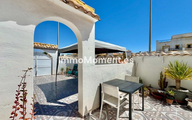Resale - Detached villa - Orihuela - Los Altos