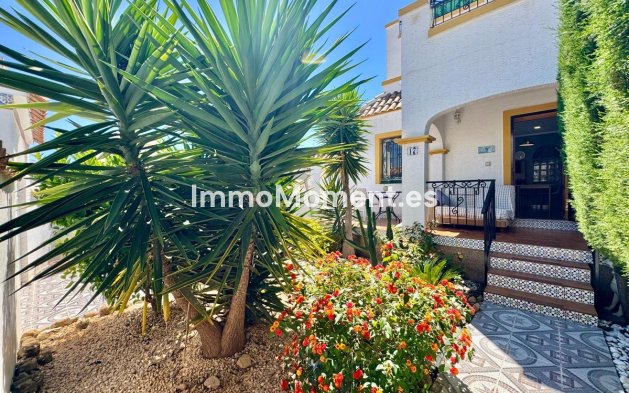 Resale - Detached villa - Orihuela - Los Altos