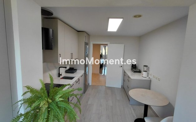 Resale - Apartment - Marbella - Nagüeles