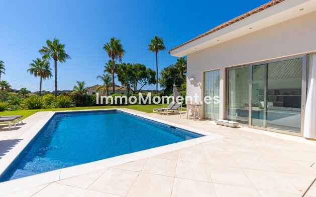 Reventa - Villa independiente - Sotogrande - San Roque Club
