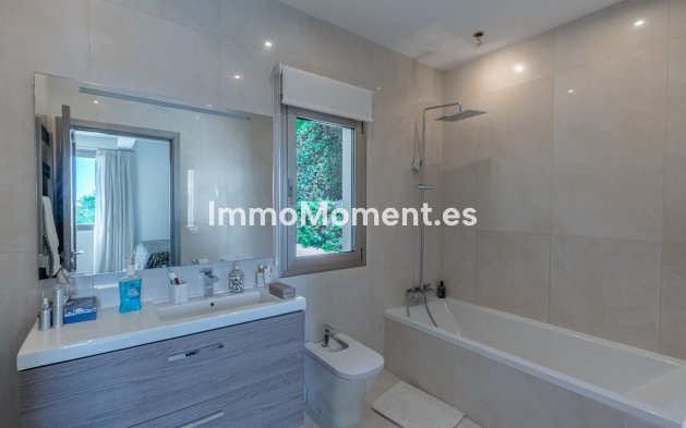 Reventa - Villa independiente - Sotogrande - San Roque Club